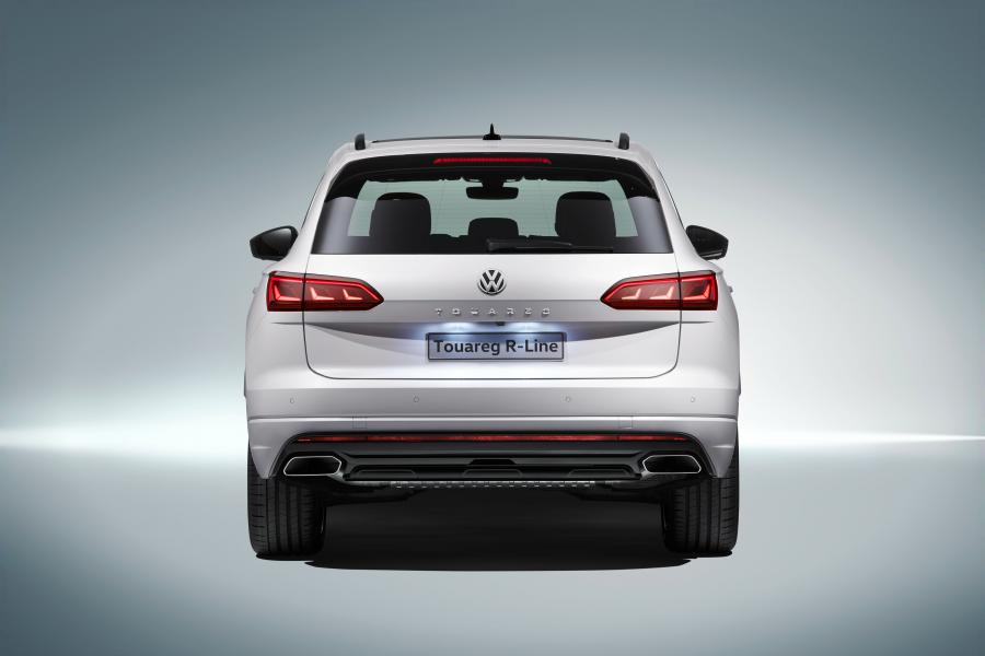  Volkswagen Touareg V6 TDI R-Line 2018 года  (WW) (фото 2 из 41)